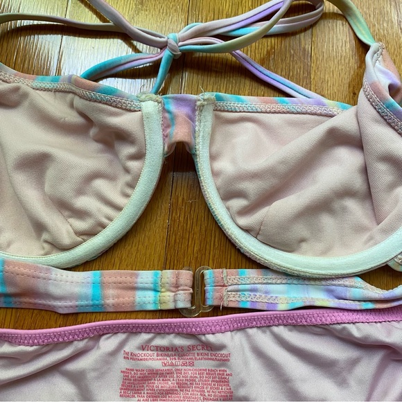 Victoria Secret swimsuit - Picture 4 of 5